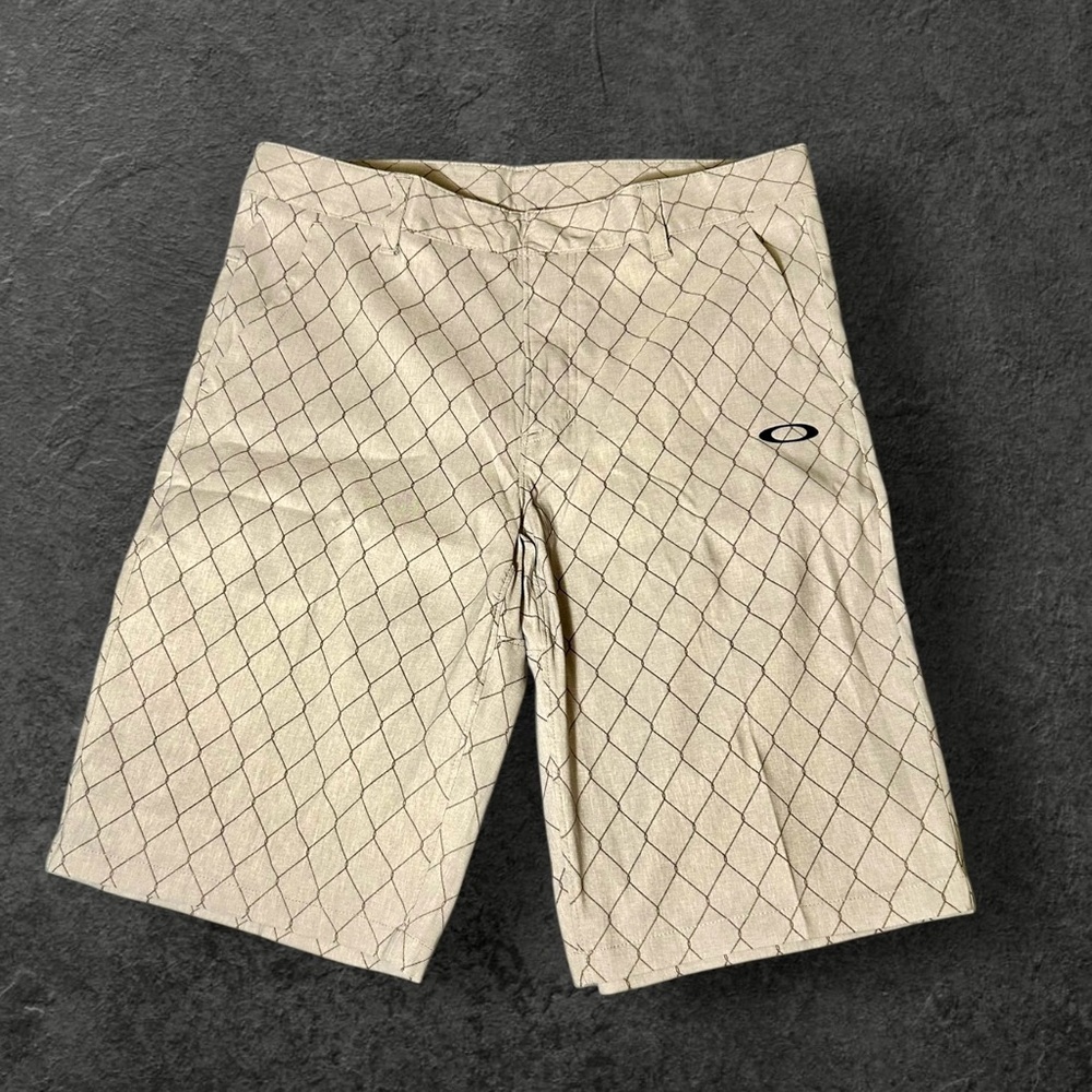 🏌️‍♂️Grid Goals! Oakley Men’s Shorts Size 29 🩳🔥